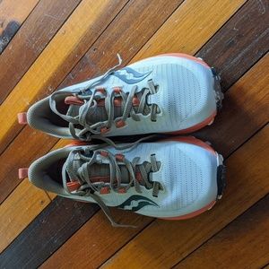 Saucony Peregrine 13 women's trails shoes sz7